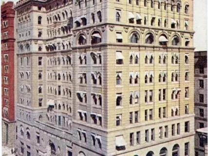 Postcard - Union Trust Bldg., Detroit, Mich.