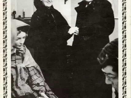 Card, Holiday - Christmas Shopping