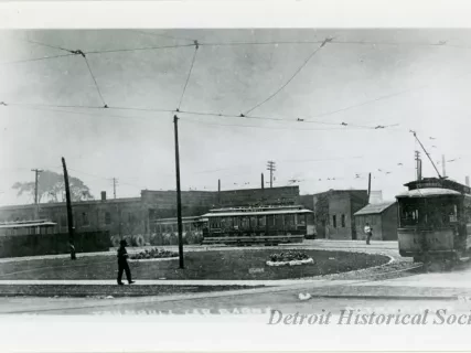 Print, Photographic - Trumbull Car Barns Detroit, Mich.