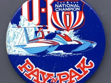 Button, Souvenir