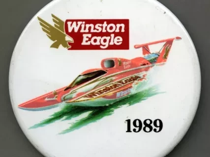 Button, Souvenir