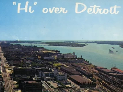 Postcard - Hi over Detroit
