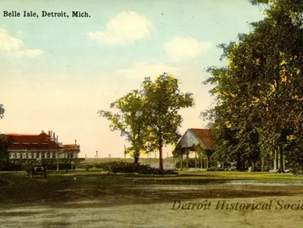 Postcard - Belle Isle, Detroit, Mich.