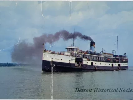 Postcard - S.S. PELEE
