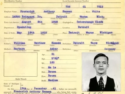 Card, Identification - Detroit Terminal Railroad Company 
Employee Identification Card