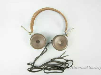 Headset, Radio