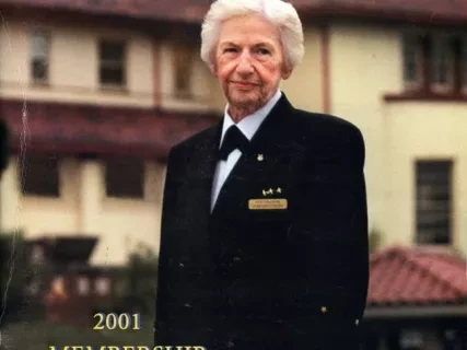 Directory, Membership - Detroit Yacht Club Mainsheet, 
2001 Membership Directory & Harbor Registry