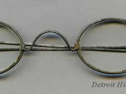 Spectacles