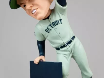 Statue