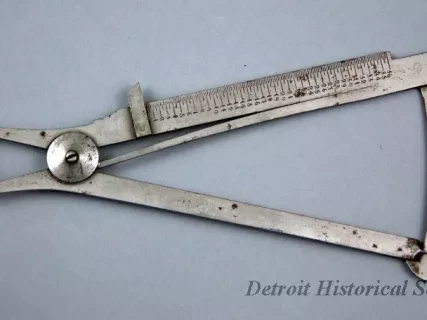 Gauge