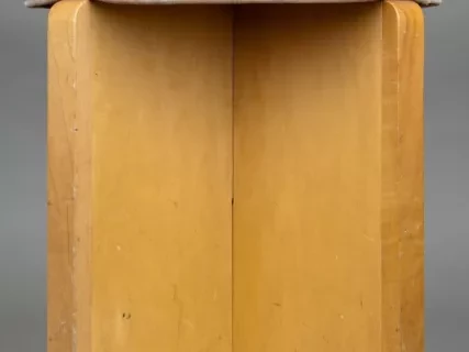 Stool, Dressing