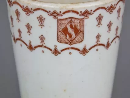Cup