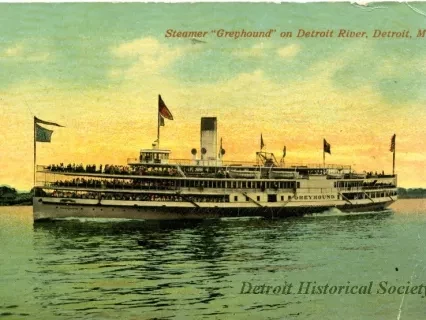 Postcard - Steamer "Greyhound" on Detroit River, Detroit, Mich.