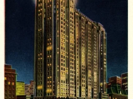 Postcard - Union Guardian Trust Bldg. by Illumination, Detroit, Mich.