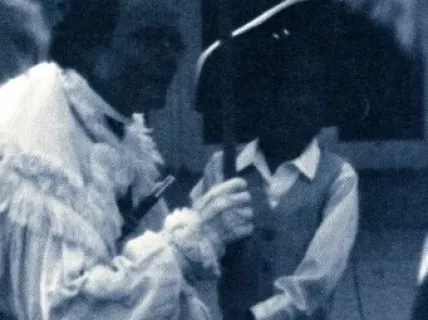 Brochure - Educational Tours and Experiences
for School Groups at the Detroit Historical Museum