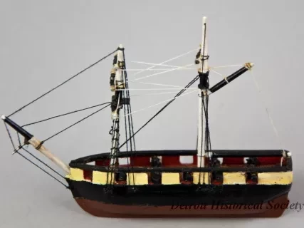 Model - HMS GENERAL HUNTER
