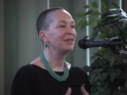 File, Digital Video - Pearl Cleage
Dinner
Awards
4-16-04
Master