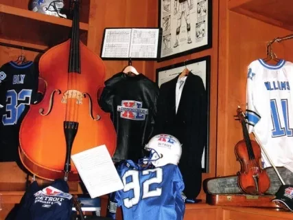 Magazine - Performance
Volume XIV, Issue IV
2005-2006