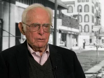 Senior U.S. District Judge Avern Cohn