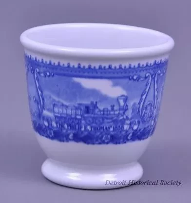 Cup