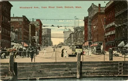 Postcard - Woodward Ave. from the River front, Detroit, Mich.