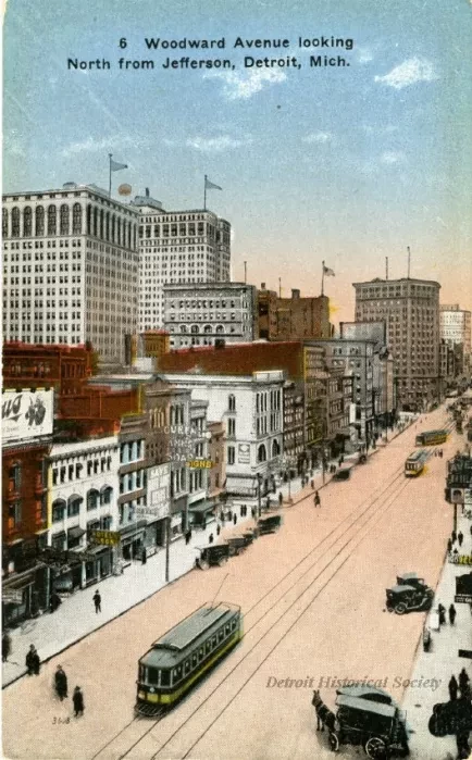 Postcard - Woodward Avenue looking North from Jefferson, Detroit, Mich.