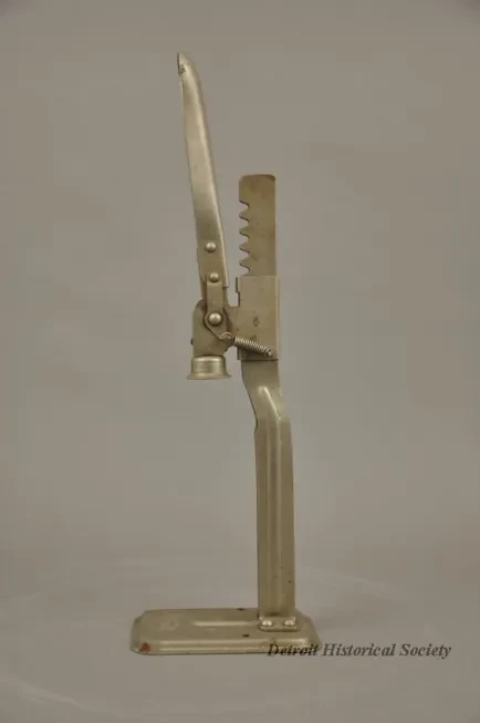 Bottle Capper