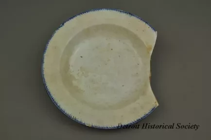 Plate