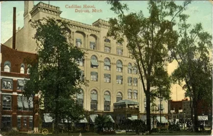 Postcard - Cadillac Hotel, Detroit, Mich.