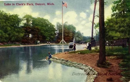 Postcard - Lake in Clark's Park, Detroit, Mich.