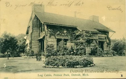 Postcard - Log Cabin, Palmer Park, Detroit, Mich.