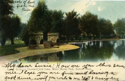 Postcard - Drinking Fountain and Lake, Water Works Park, Detroit, Mich.