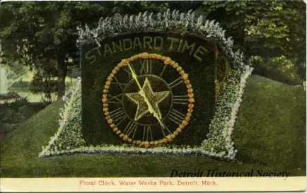 Postcard - Floral Clock, Water Works Park, Detroit, Mich.