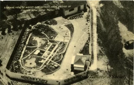 Postcard - Airplane View of Midget City, Detroit, From 300 Feet Up
(Courtesy Miller Aerial Photos)