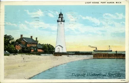 Postcard - Light House, Port Huron, Mich.