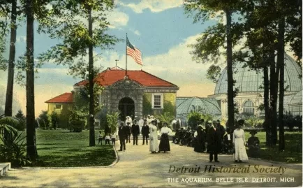 Postcard - The Aquarium, Belle Isle, Detroit, Mich.