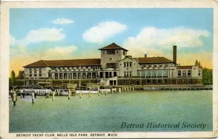 Postcard - Detroit Yacht Club, Belle Isle Park, Detroit, Mich.