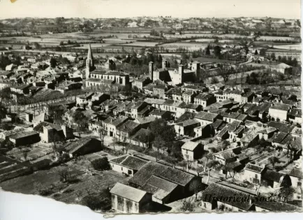 Postcard, Picture