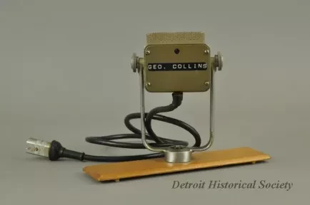 Microphone