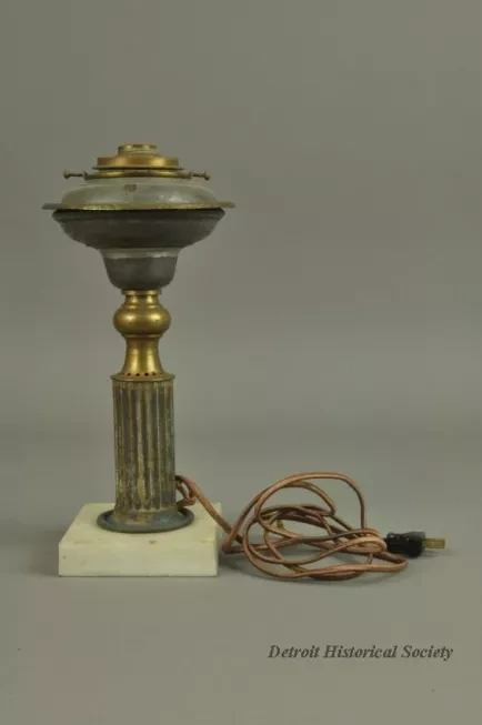 Lamp, Astral