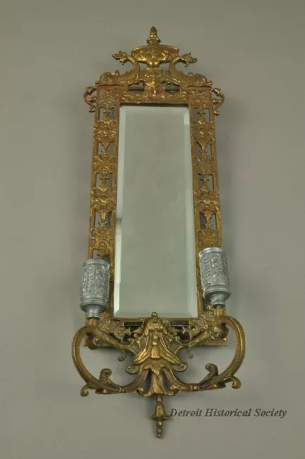 Sconce