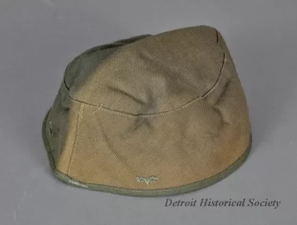 Liner, Helmet
