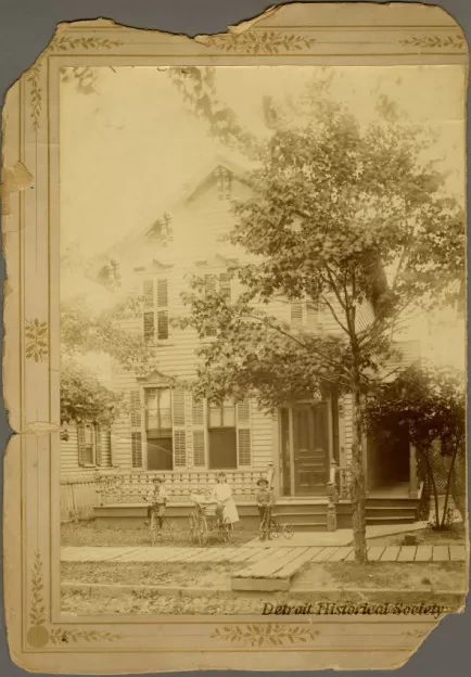 Photograph, Cabinet
