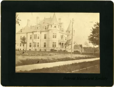 Photograph, Cabinet