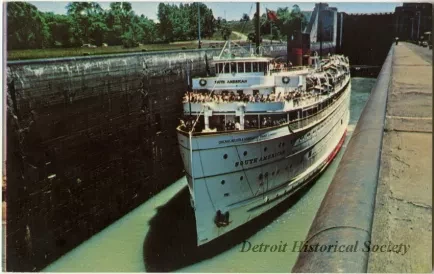 Postcard - S.S. SOUTH AMERICAN Locking Through