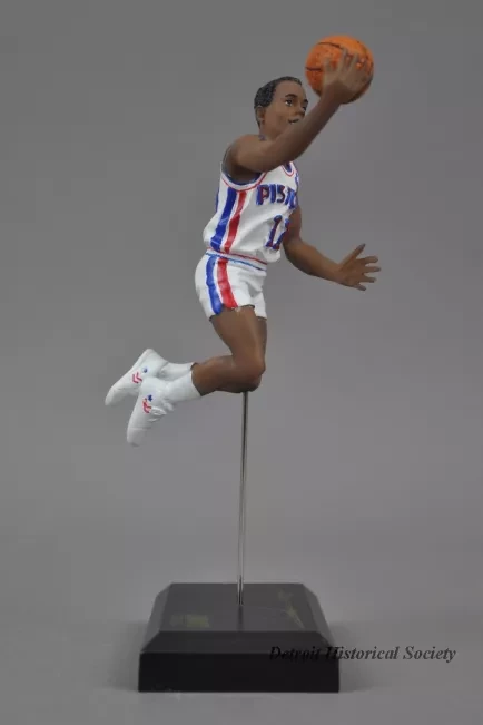 Statue