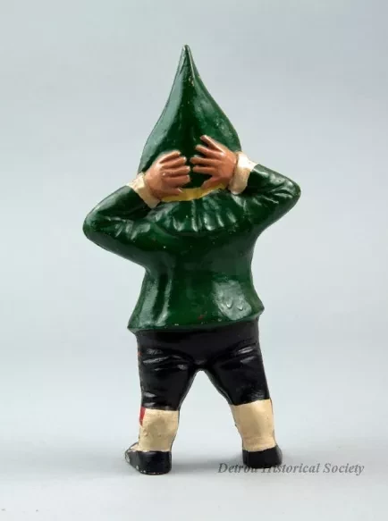 Statue