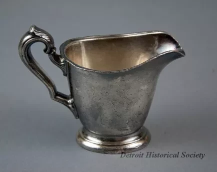 Pitcher, Cream