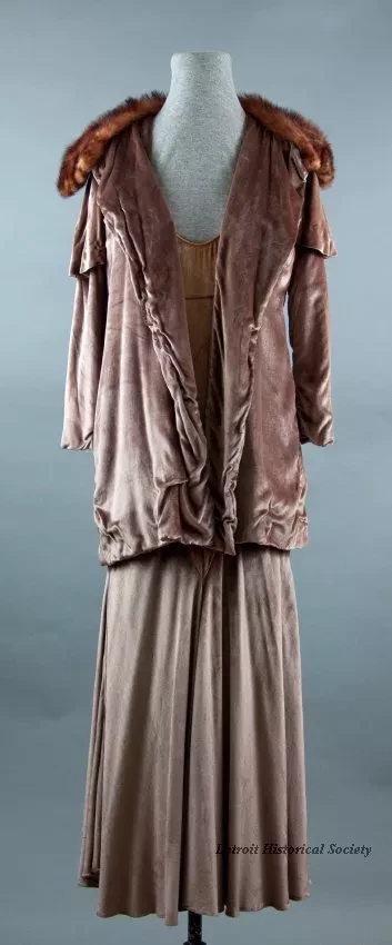 Gown, Evening