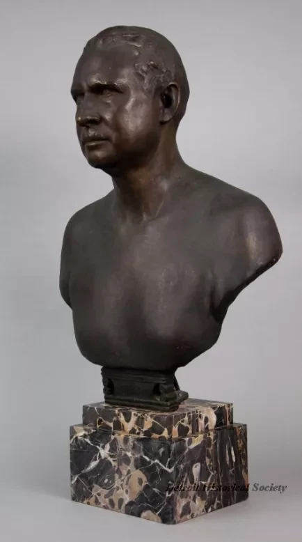 Bust